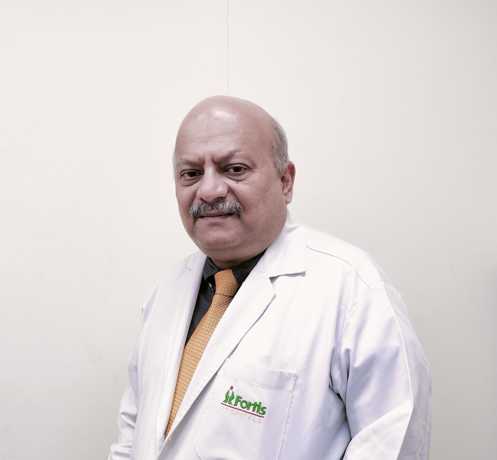 Dr. Satish Chandra Kini Internal Medicine | General Physician Fortis Hospital, Rajajinagar